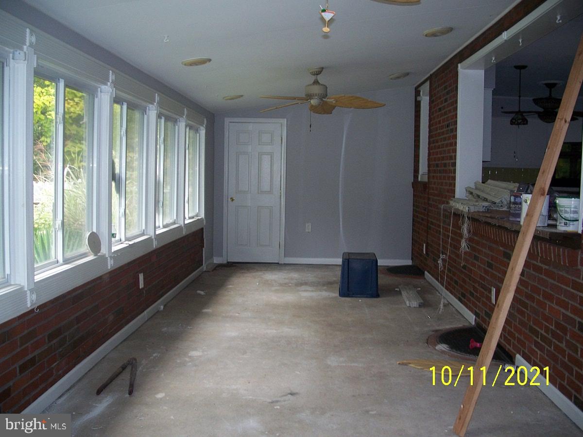 44 Chews Landing Road Lindenwold, NJ 08021 - Photo 3 of 10