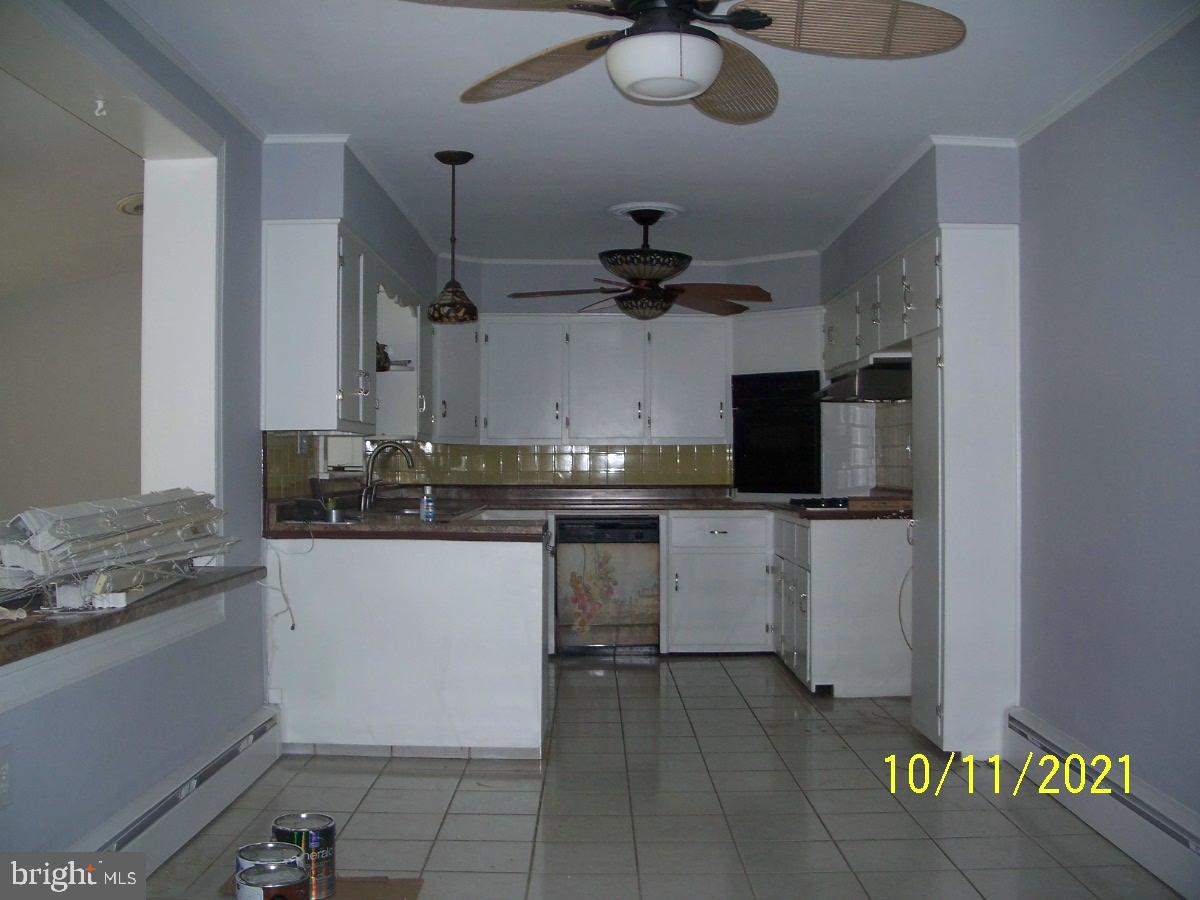 44 Chews Landing Road Lindenwold, NJ 08021 - Photo 4 of 10