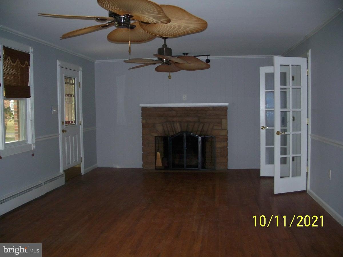 44 Chews Landing Road Lindenwold, NJ 08021 - Photo 6 of 10