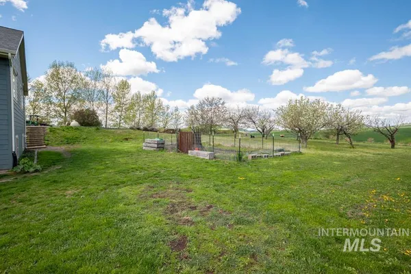 $1,250,000 | 1011 Rothwell Road, Viola, ID 83872