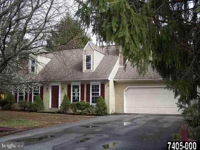 419 Hamlet Drive West Spring Grove, PA 17362 - Photo 1 of 15 Gallery Image 1