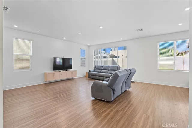 $998,987 | 8712 Searcher Street, Chino, CA 91708