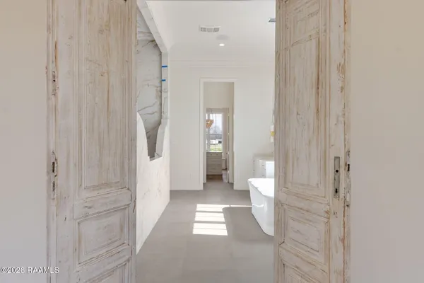 $1,690,000 | 115 Retreat Street, Broussard, LA 70518