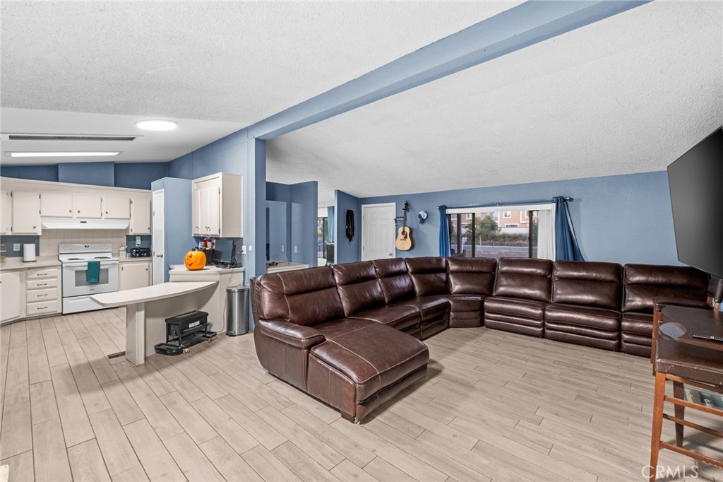 30883 Sherman Road Menifee, CA 92584 - Photo 12 of 47