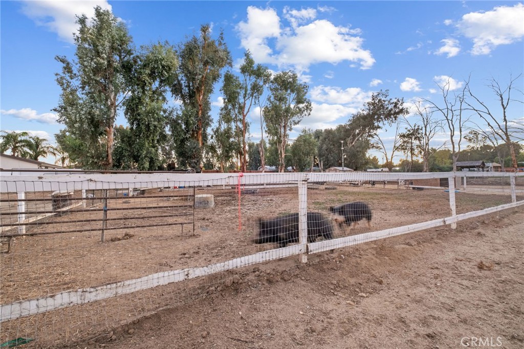 30883 Sherman Road Menifee, CA 92584 - Photo 31 of 47