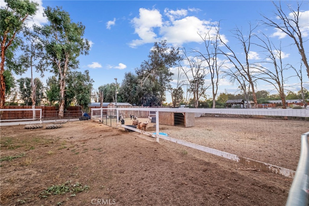 30883 Sherman Road Menifee, CA 92584 - Photo 32 of 47