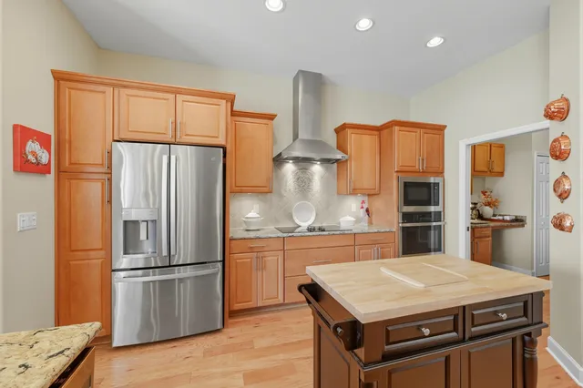 $959,700 | 305 Marsh Point Circle, St. Augustine, FL 32080