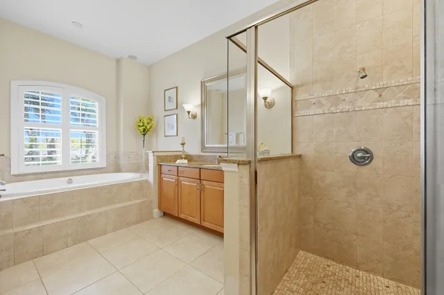 $959,700 | 305 Marsh Point Circle, St. Augustine, FL 32080