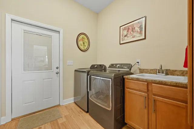 $959,700 | 305 Marsh Point Circle, St. Augustine, FL 32080