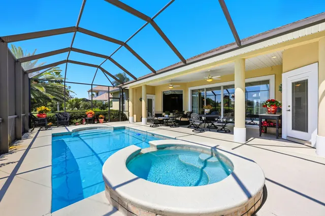 $959,700 | 305 Marsh Point Circle, St. Augustine, FL 32080