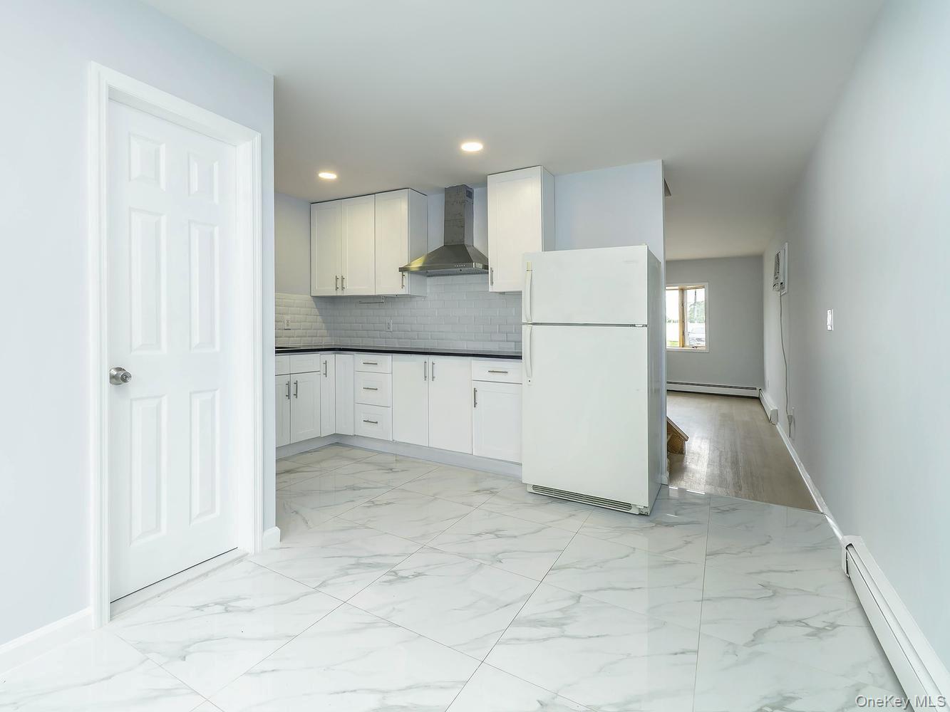 61 Kingfisher Road Levittown, NY 11756 - Photo 18 of 27 (digitally enhanced)
