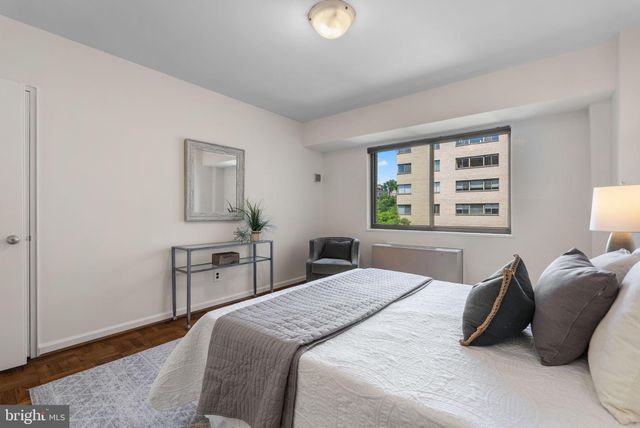 $340,000 | 3701 Connecticut Avenue Northwest, Unit 523, Washington, DC 20008