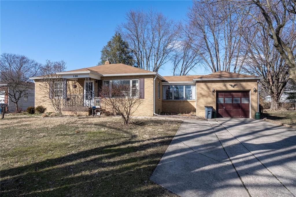 138 Hoss Road Indianapolis, IN 46217 - Photo 2 of 32 Gallery Image 2