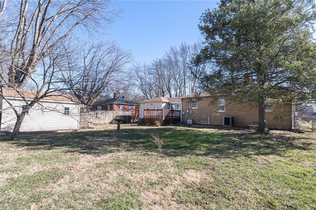 138 Hoss Road Indianapolis, IN 46217 - Photo 29 of 32 Gallery Image 29