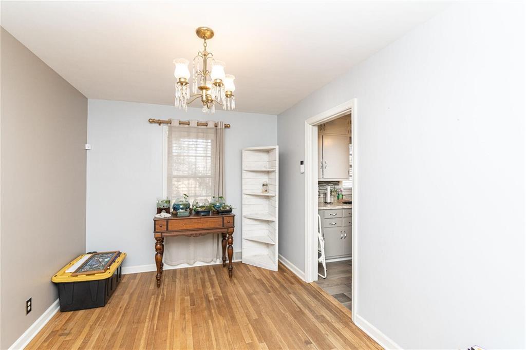 138 Hoss Road Indianapolis, IN 46217 - Photo 9 of 32 Gallery Image 9