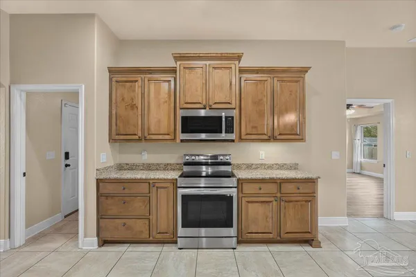 $469,000 | 6096 Winchester Circle, Milton, FL 32570