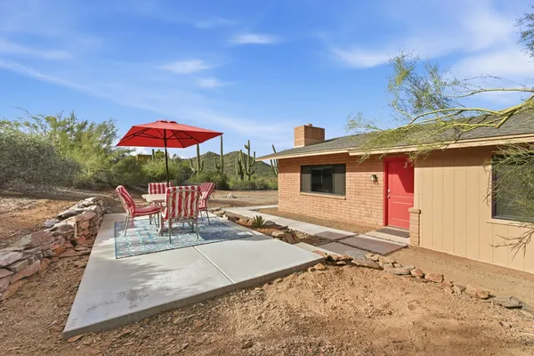$2,900 | 36975 North Sunset Trail, Cave Creek, AZ 85331