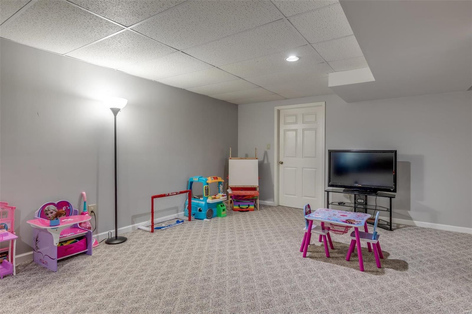 1770 Smizer Mill Road Fenton, MO 63026 - Photo 13 of 38 Gallery Image 13