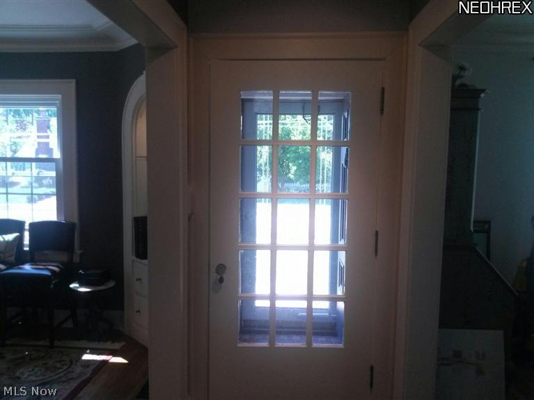 205 Buckingham Road Rocky River, OH 44116 - Photo 4 of 21