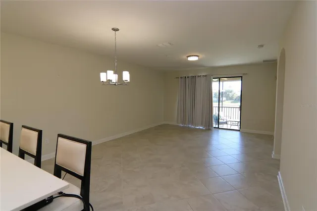 $2,250 | 9008 Azalea Sands Lane, Unit 3404, Davenport, FL 33896