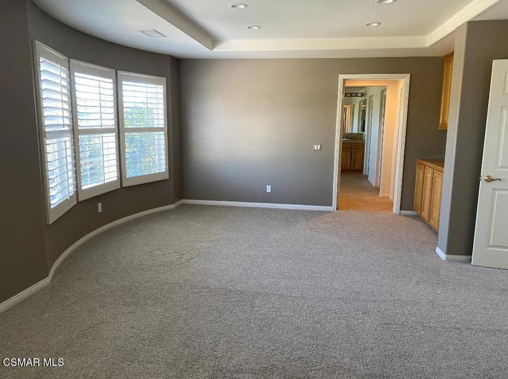 3082 Eaglewood Avenue Thousand Oaks, CA 91362 - Photo 15 of 29 an empty room with windows and closet