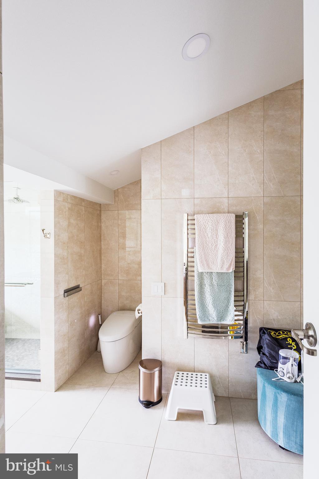 1851 Meetinghouse Road Warminster, PA 18974 - Photo 58 of 66 a bathroom with a sink and a mirror