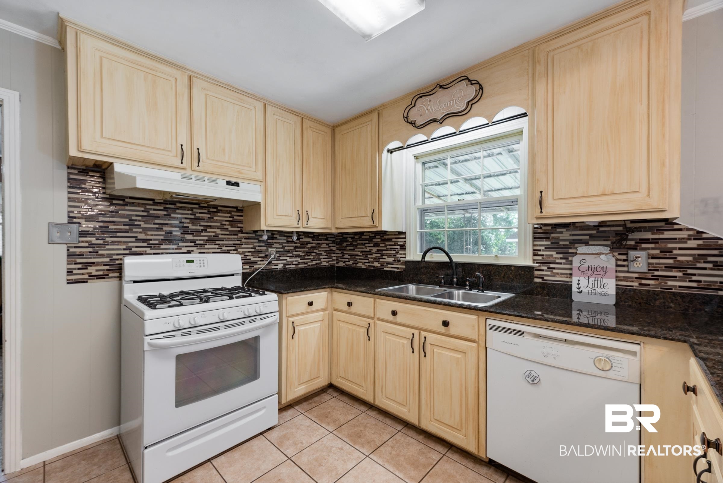 6531 Rose Avenue Mobile, AL 36619 - Photo 7 of 26