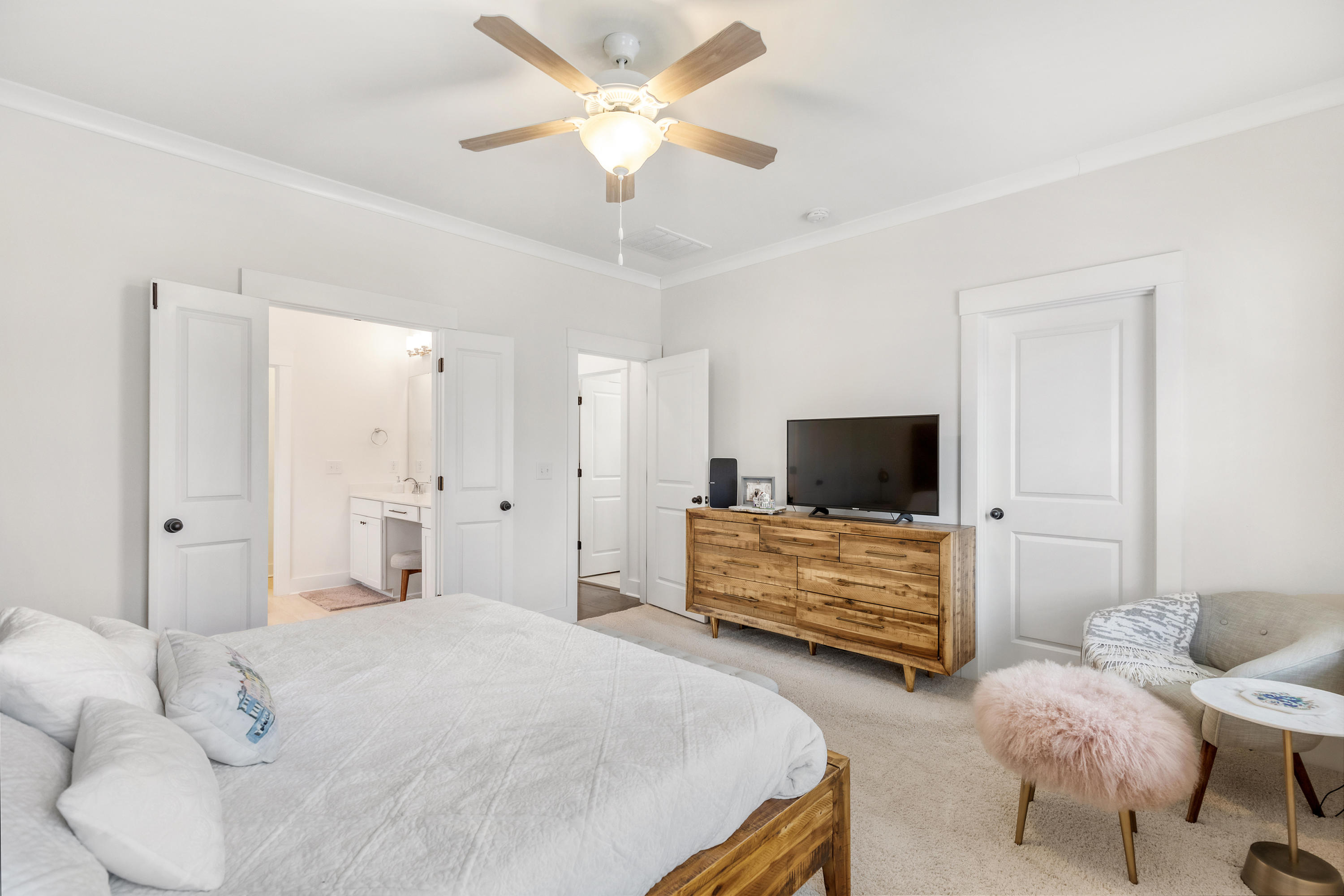 2016 Fleming Woods Road Charleston, SC 29412 - Photo 22 of 27 2016FlemingWoods-KeenEyeMarketing-MLS22