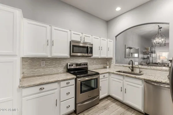 $409,000 | 4533 North 22nd Street, Unit 223, Phoenix, AZ 85016