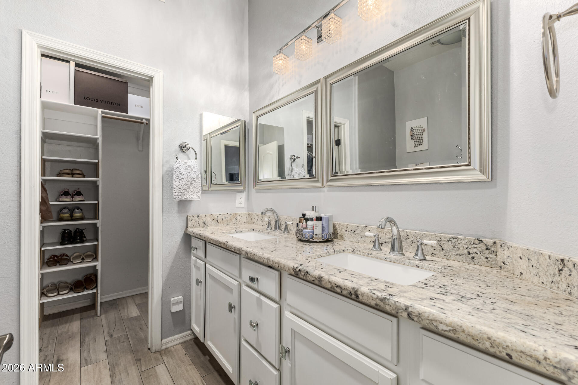 4533 North 22nd Street, Unit 223 Phoenix, AZ 85016 - Photo 20 of 38 Primary Bathroom Dual Sinks