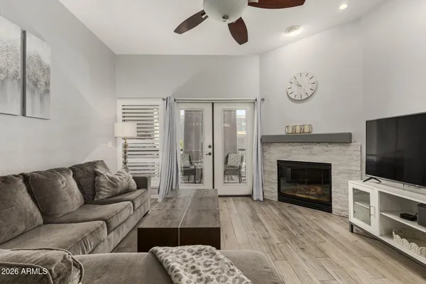 $409,000 | 4533 North 22nd Street, Unit 223, Phoenix, AZ 85016