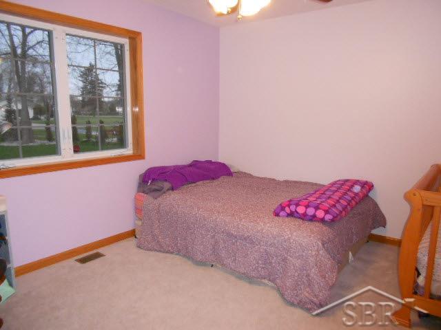 11366 Sarle Road Freeland, MI 48623 - Photo 7 of 14 20091666-6.JPG