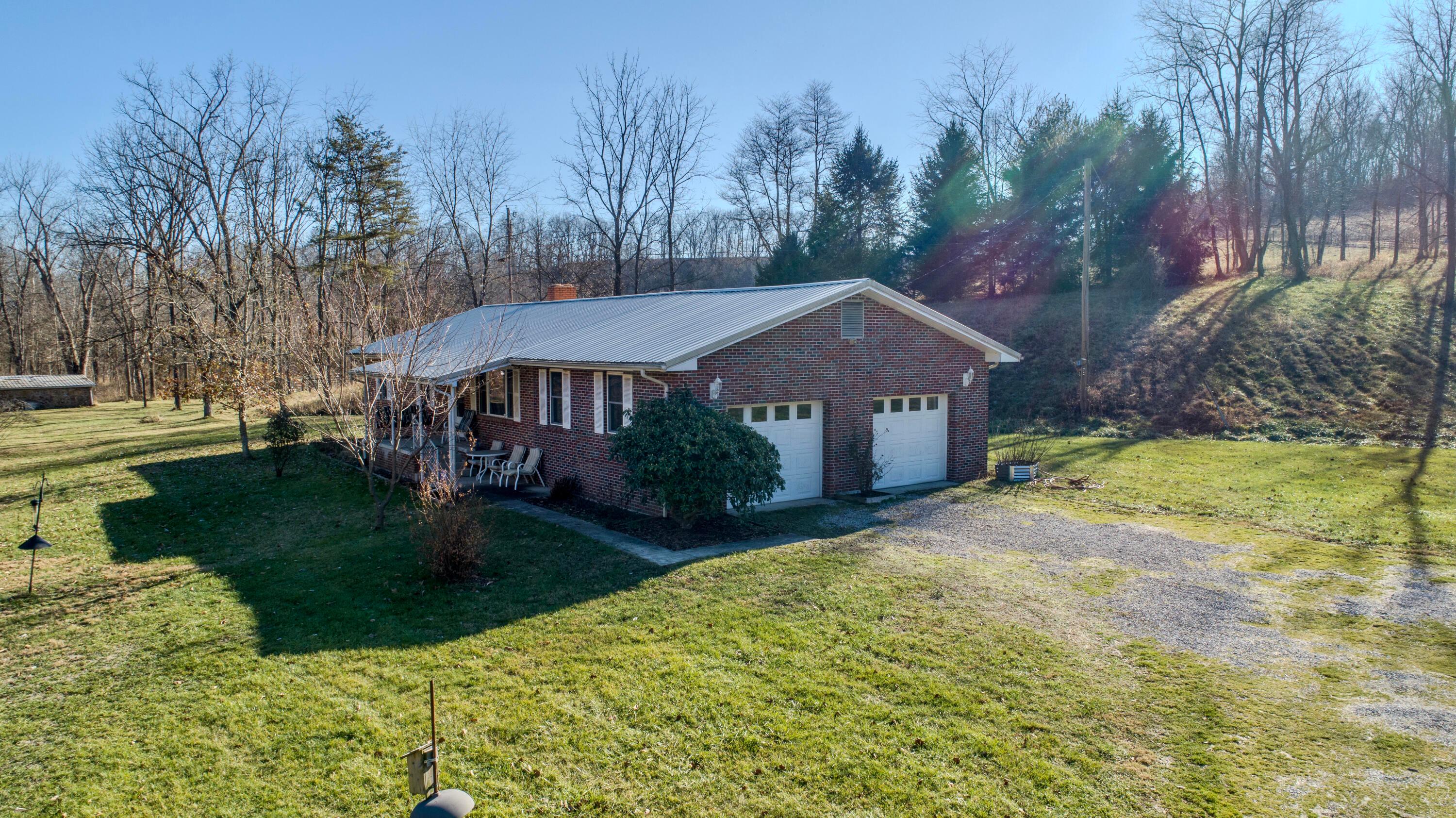 1368 Allen Road Beaver, OH 45613 - Photo 5 of 77 Two car attached garage!