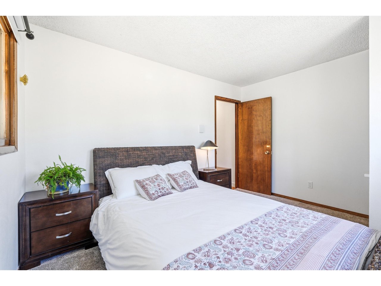 5 Mohawk Road Lyons, CO 80540 - Photo 20 of 49 2nd main floor bedroom.