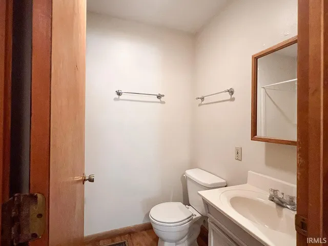 $2,500 | 2304 East 8th Street, Bloomington, IN 47408