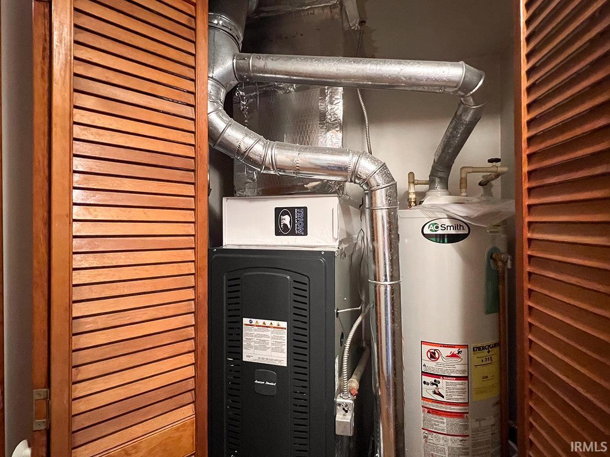 2304 East 8th Street Bloomington, IN 47408 - Photo 13 of 29