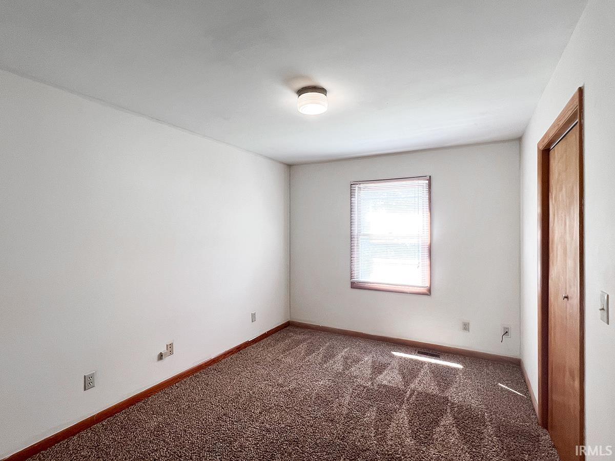 2304 East 8th Street Bloomington, IN 47408 - Photo 8 of 29