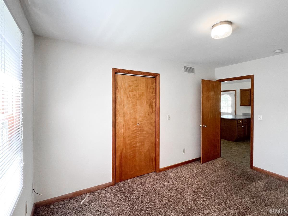 2304 East 8th Street Bloomington, IN 47408 - Photo 9 of 29