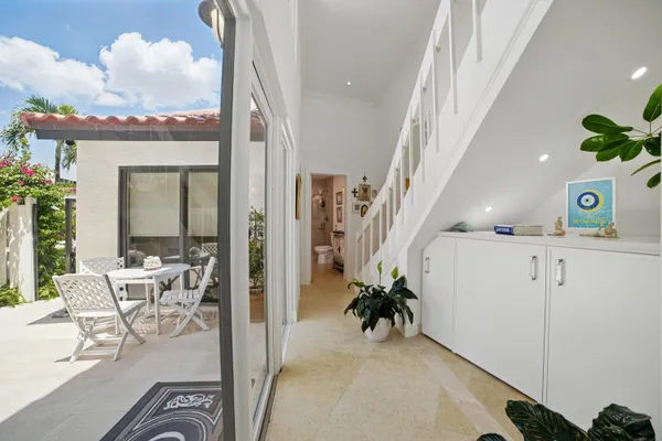 $15,000 | 3474 South Ocean Boulevard, Unit 14, Palm Beach, FL 33480