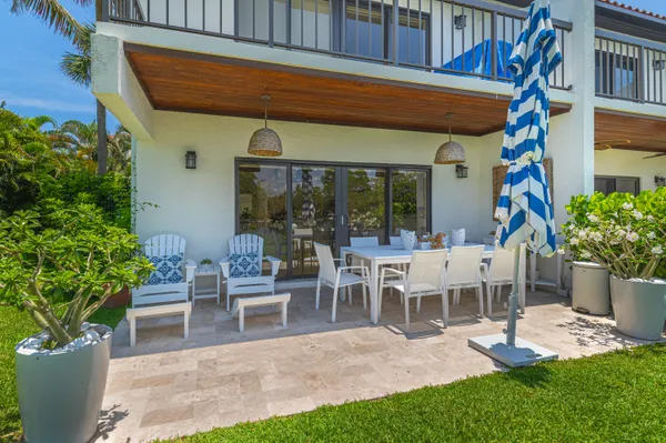 $15,000 | 3474 South Ocean Boulevard, Unit 14, Palm Beach, FL 33480