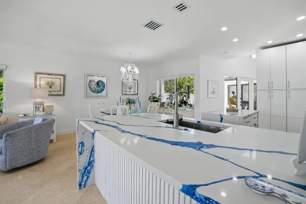 $15,000 | 3474 South Ocean Boulevard, Unit 14, Palm Beach, FL 33480