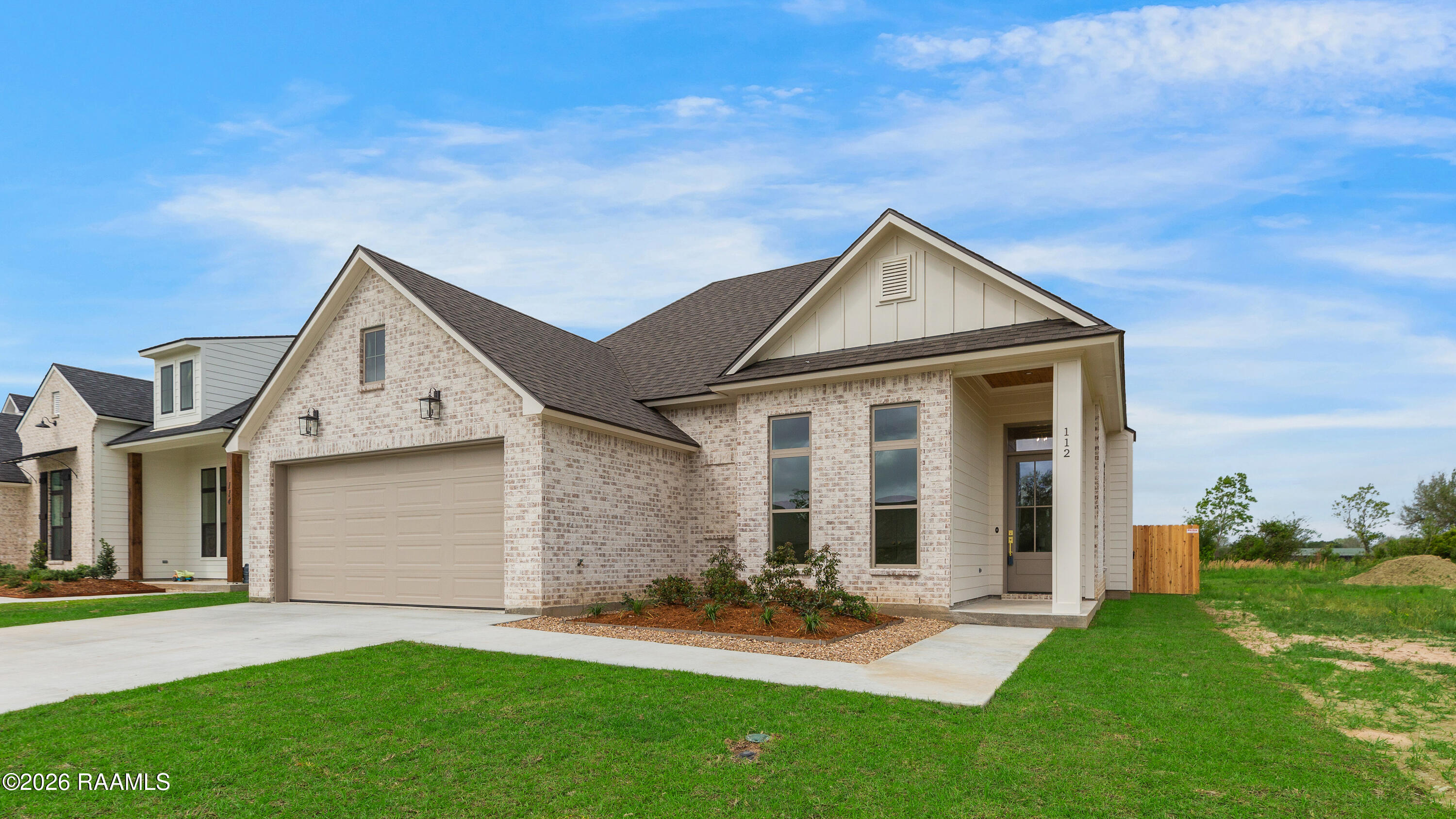 112 Spring Meadow Broussard, LA 70518 - Photo 2 of 37 112 Spring Meadow