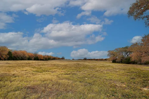 $195,000 | 1563 County Road 312, Thrall, TX 76578