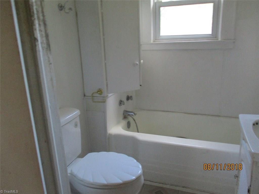 814 Liberty Road High Point, NC 27263 - Photo 12 of 13 Gallery Image 12