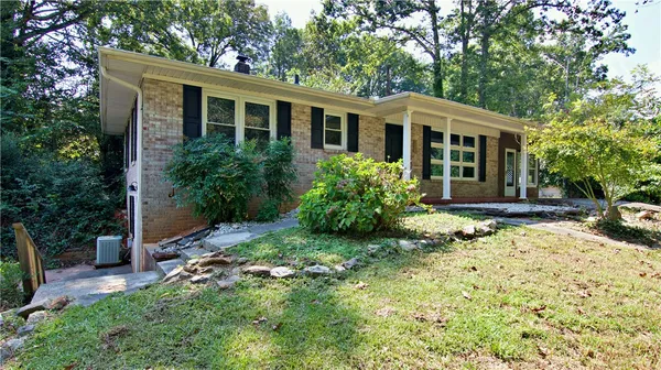 $219,900 | 223 North Dogwood Drive, Walhalla, SC 29691