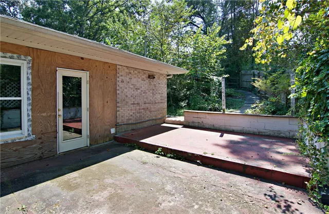 $219,900 | 223 North Dogwood Drive, Walhalla, SC 29691