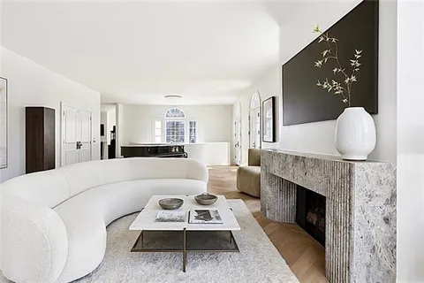 $3,900,000 | 416 Common Street, Unit PHB, New Orleans, LA 70130
