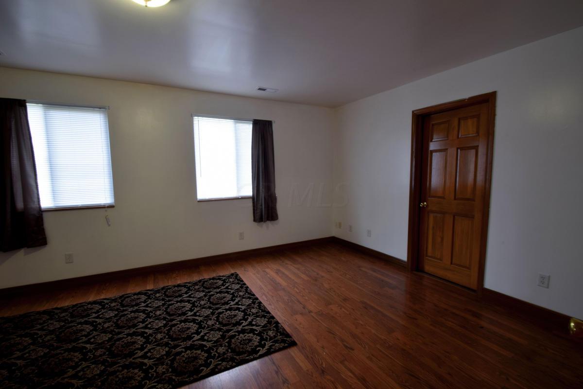 1329 Brownleaf Road Columbus, OH 43223 - Photo 18 of 30 Gallery Image 18