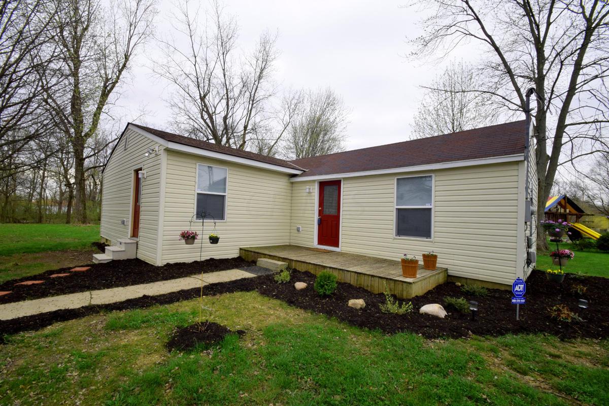 1329 Brownleaf Road Columbus, OH 43223 - Photo 2 of 30 Gallery Image 2