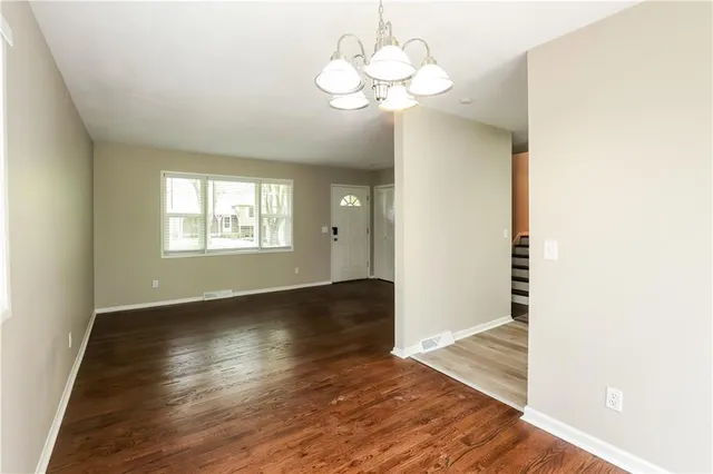 $1,720 | 5808 North Drury Avenue, Kansas City, MO 64119